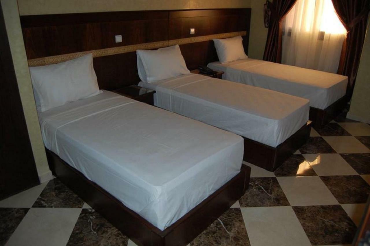 Hotel Amoudou فندق أمودو ทิซนิท ภายนอก รูปภาพ