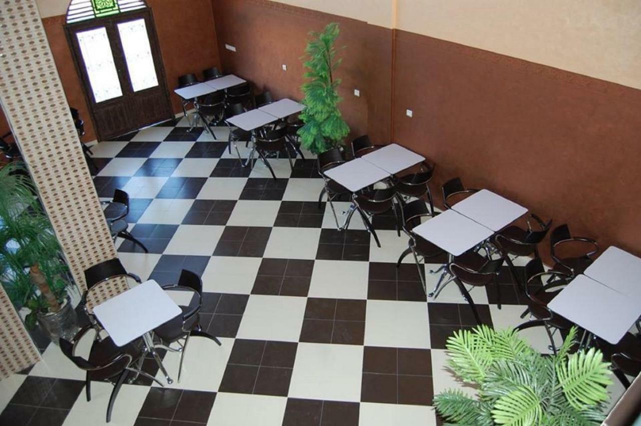 Hotel Amoudou فندق أمودو ทิซนิท ภายนอก รูปภาพ